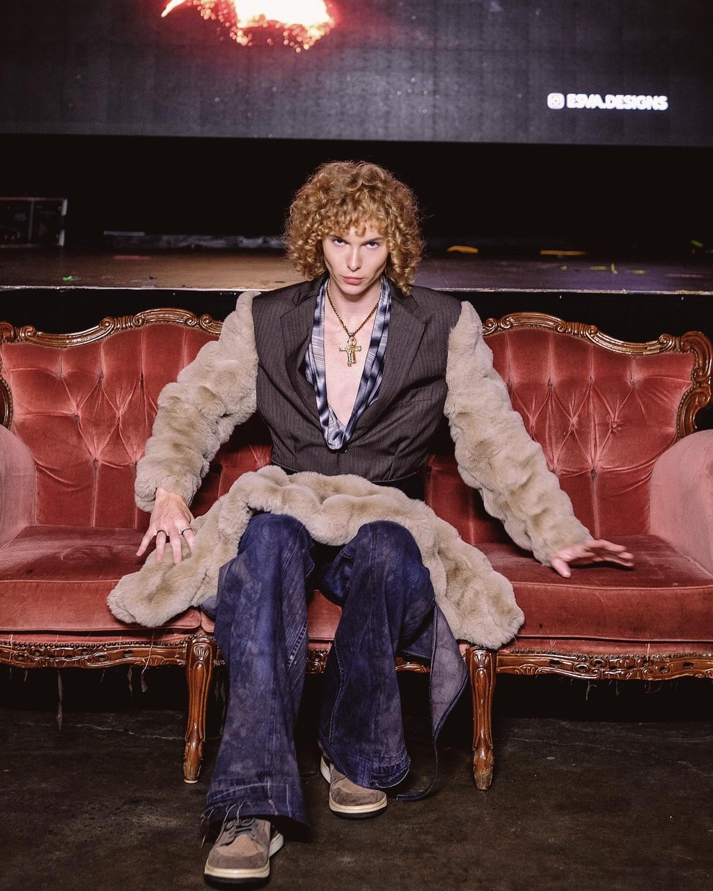 Connor Fur Sleeves Cropped Blazer Unisex