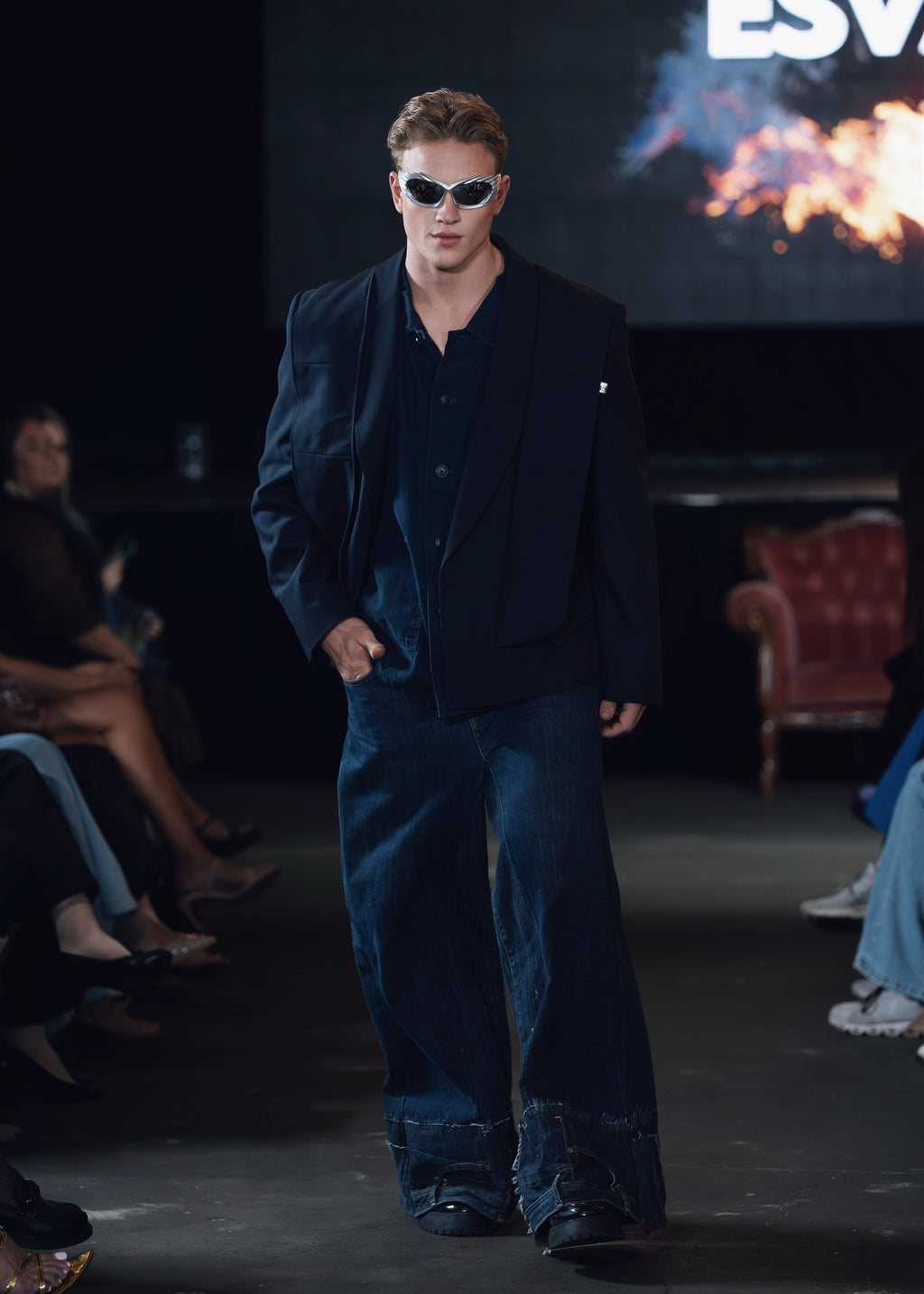 Braeden Navy Blue Blazer