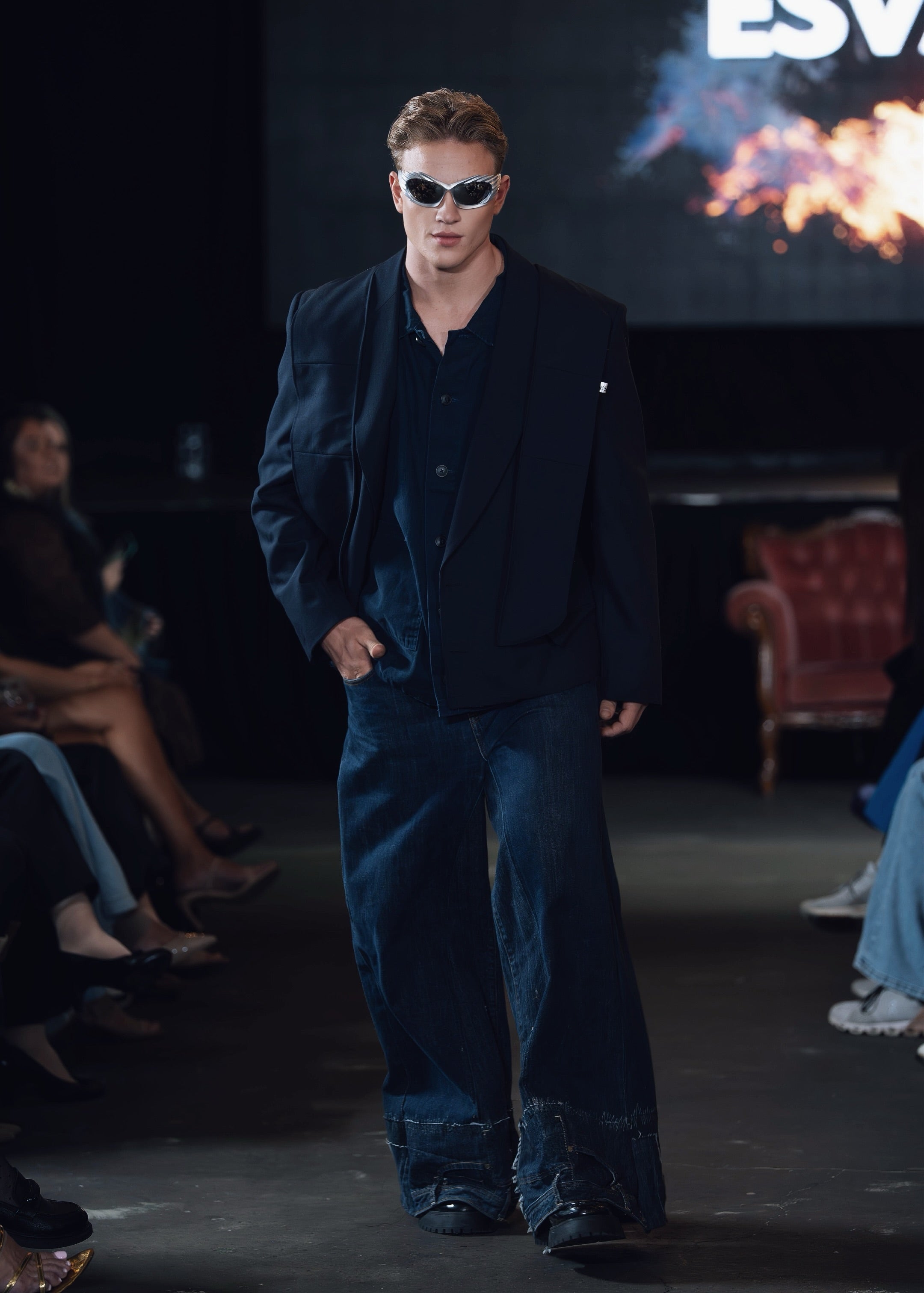 Braeden Navy Blue Blazer