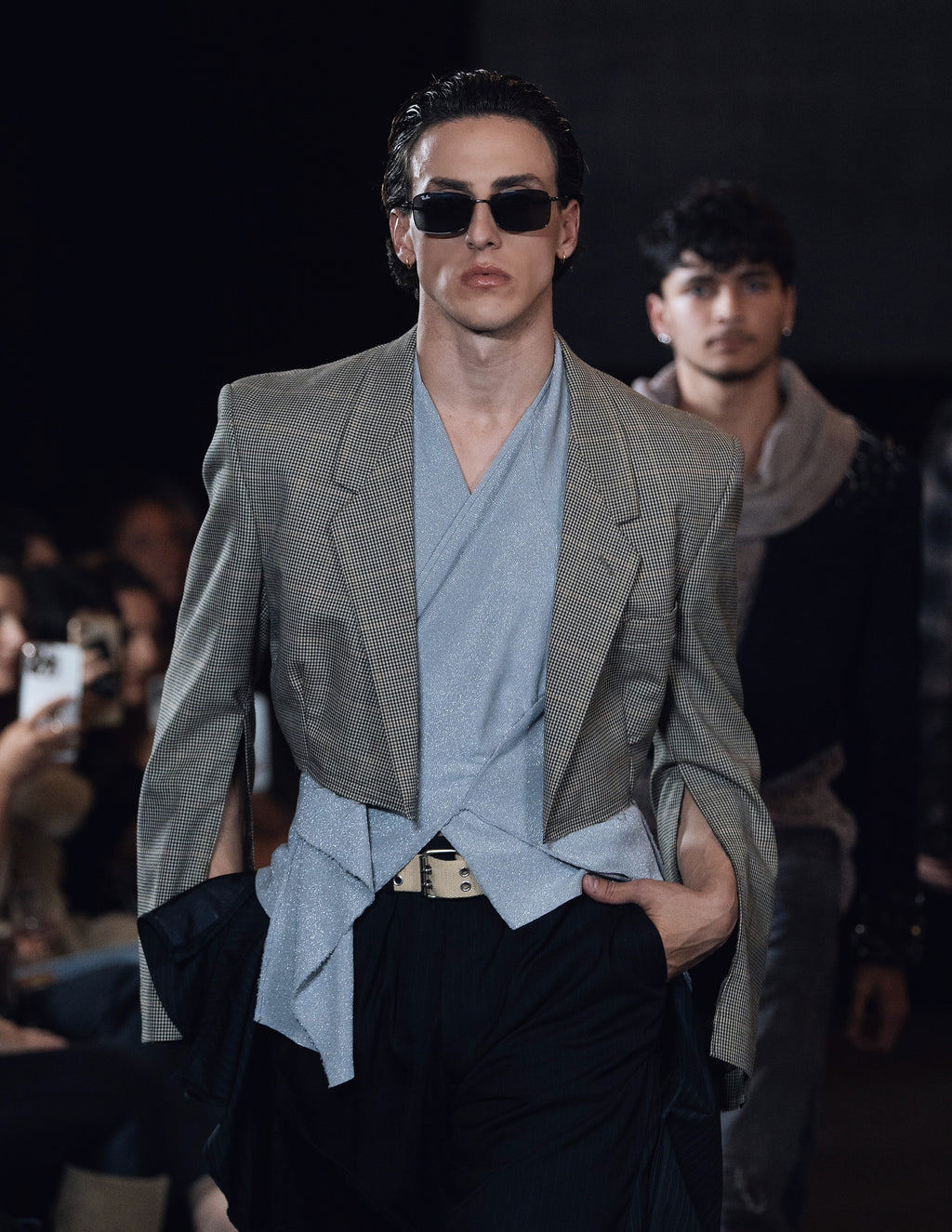 Marco Split Sleeve Cropped Blazer Unisex