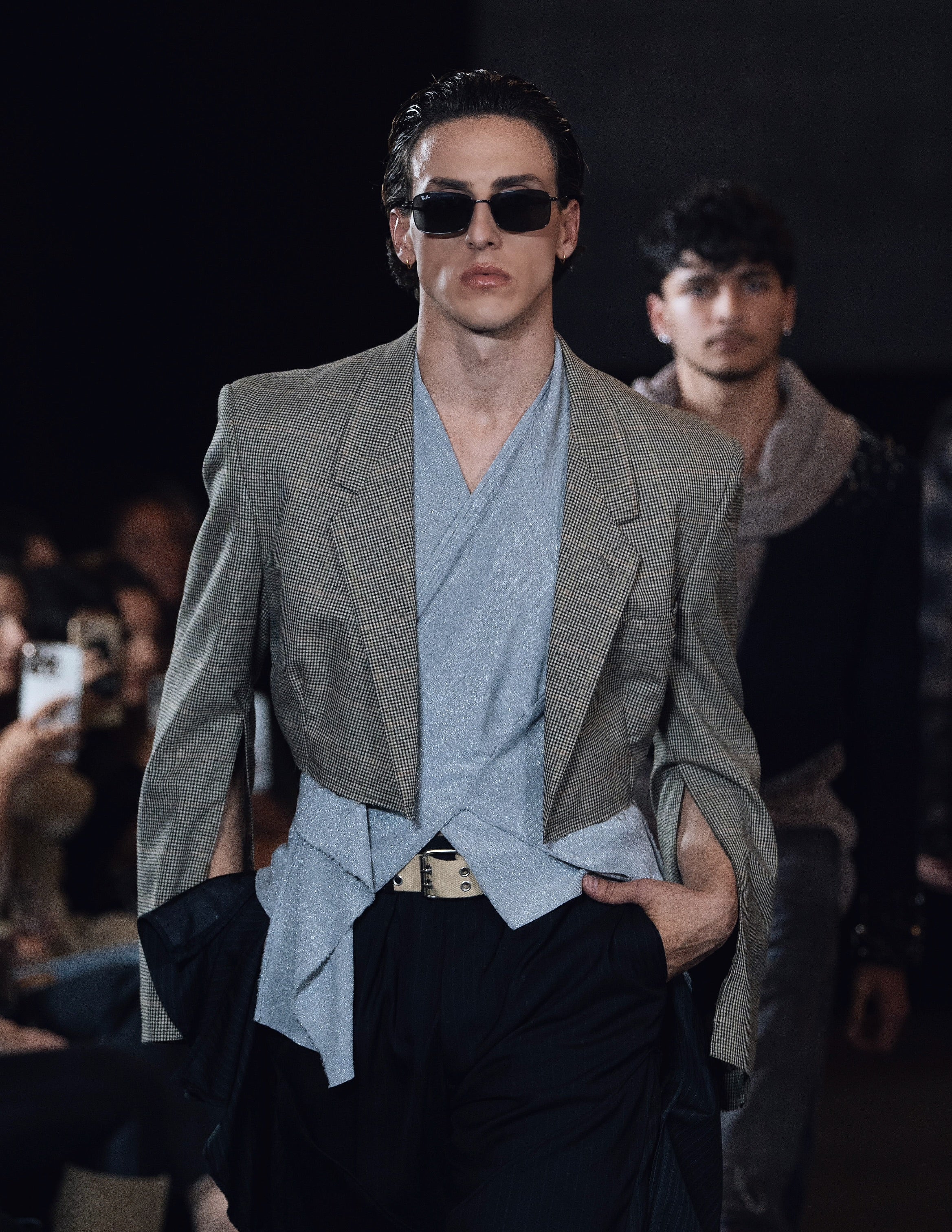 Marco Split Sleeve Cropped Blazer Unisex