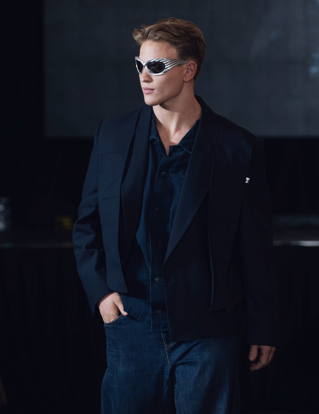 Braeden Navy Blue Blazer