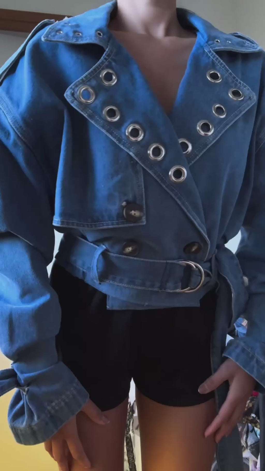 Aurora 1980’s Cropped denim Jacket